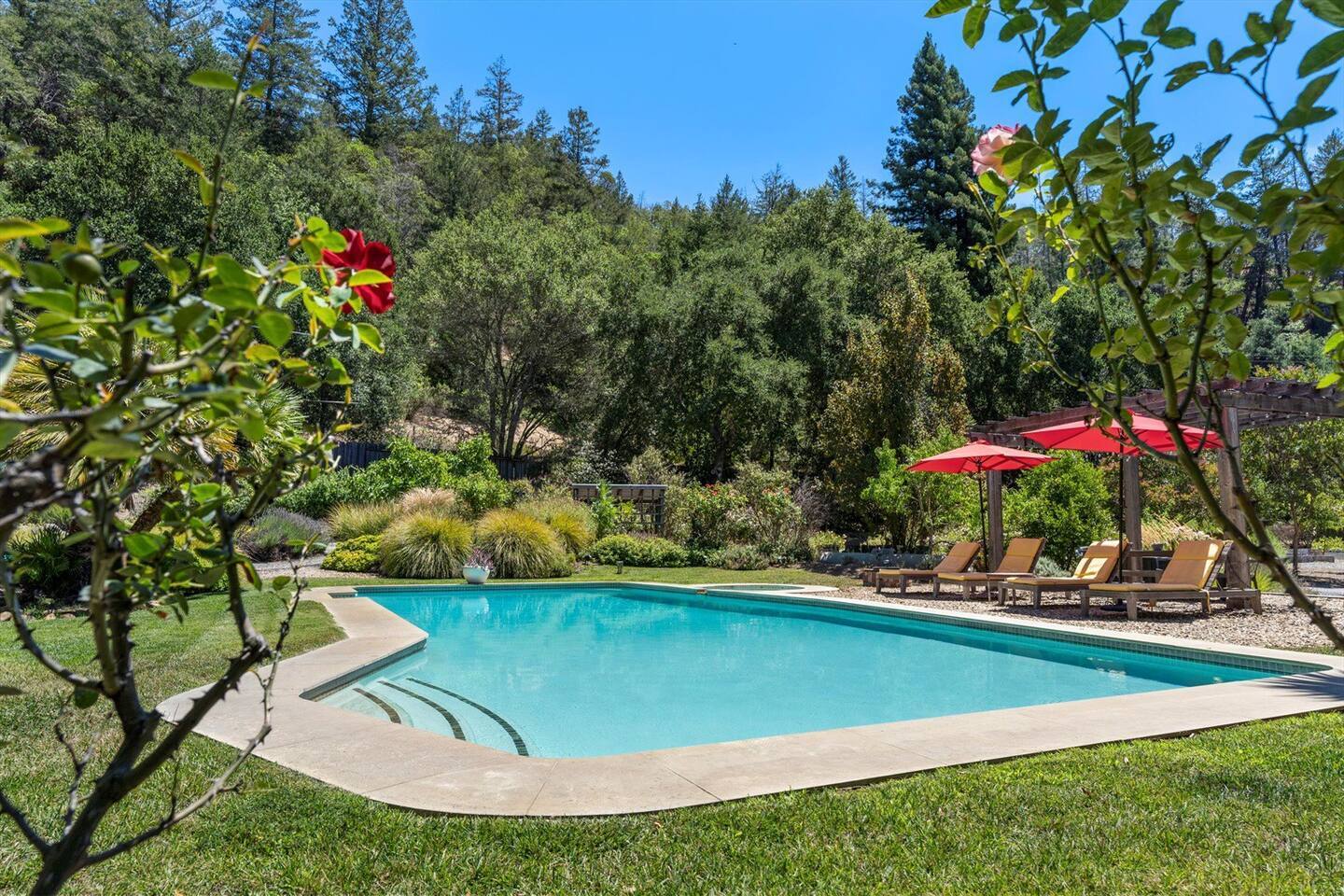 Take a splash with family and friends, and show off your best swimming style in the crystal-clear pool. Fun memories awaits!