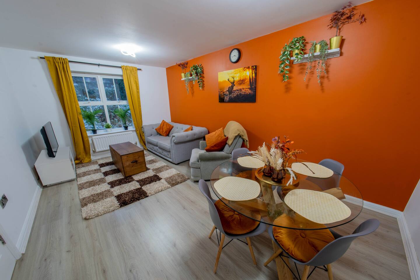 Spacious & Central Ground Floor Apt
