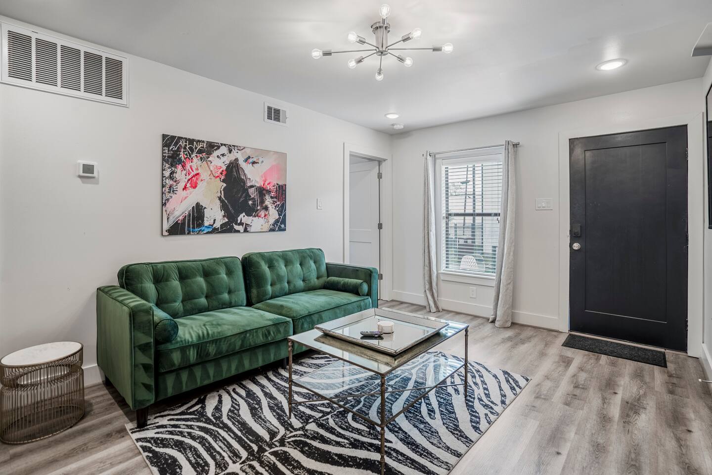 The Barbee 101 - Plush Corner at The Barbee