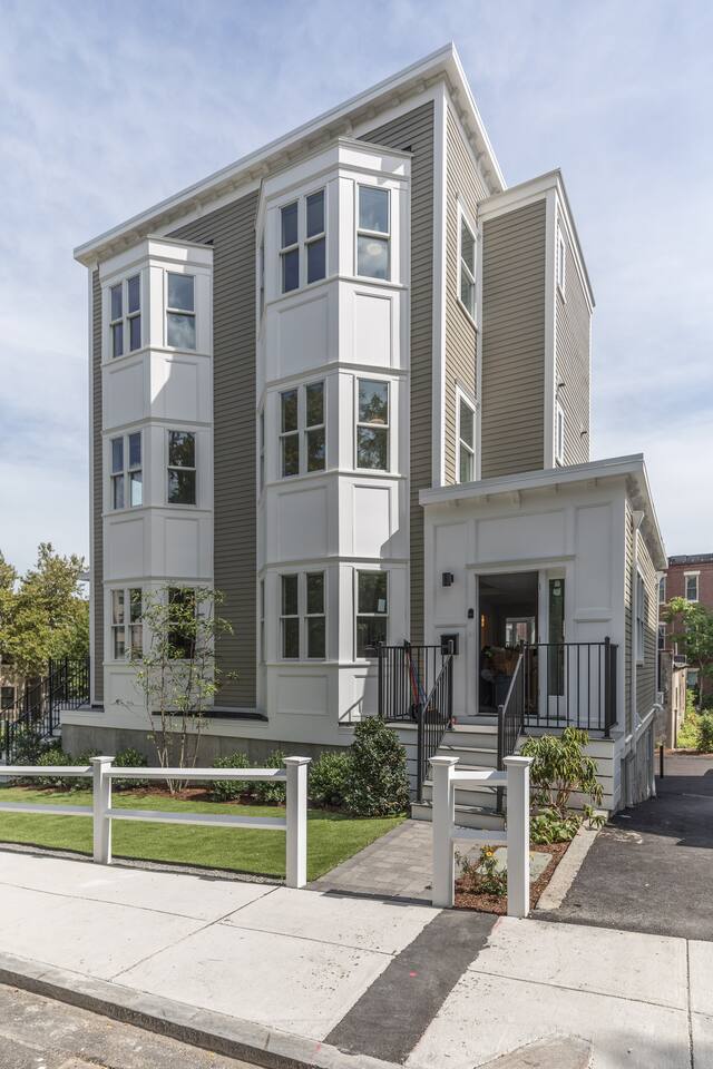 Property thumbnail 9