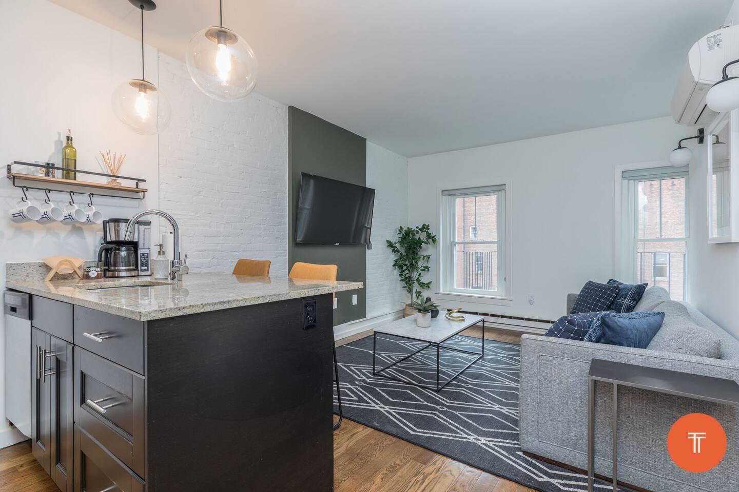 Property thumbnail 2