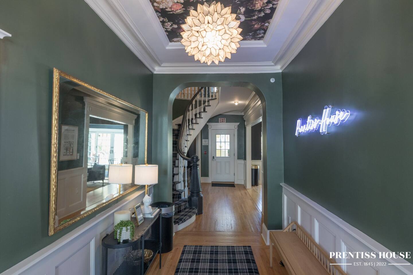 Property thumbnail 8