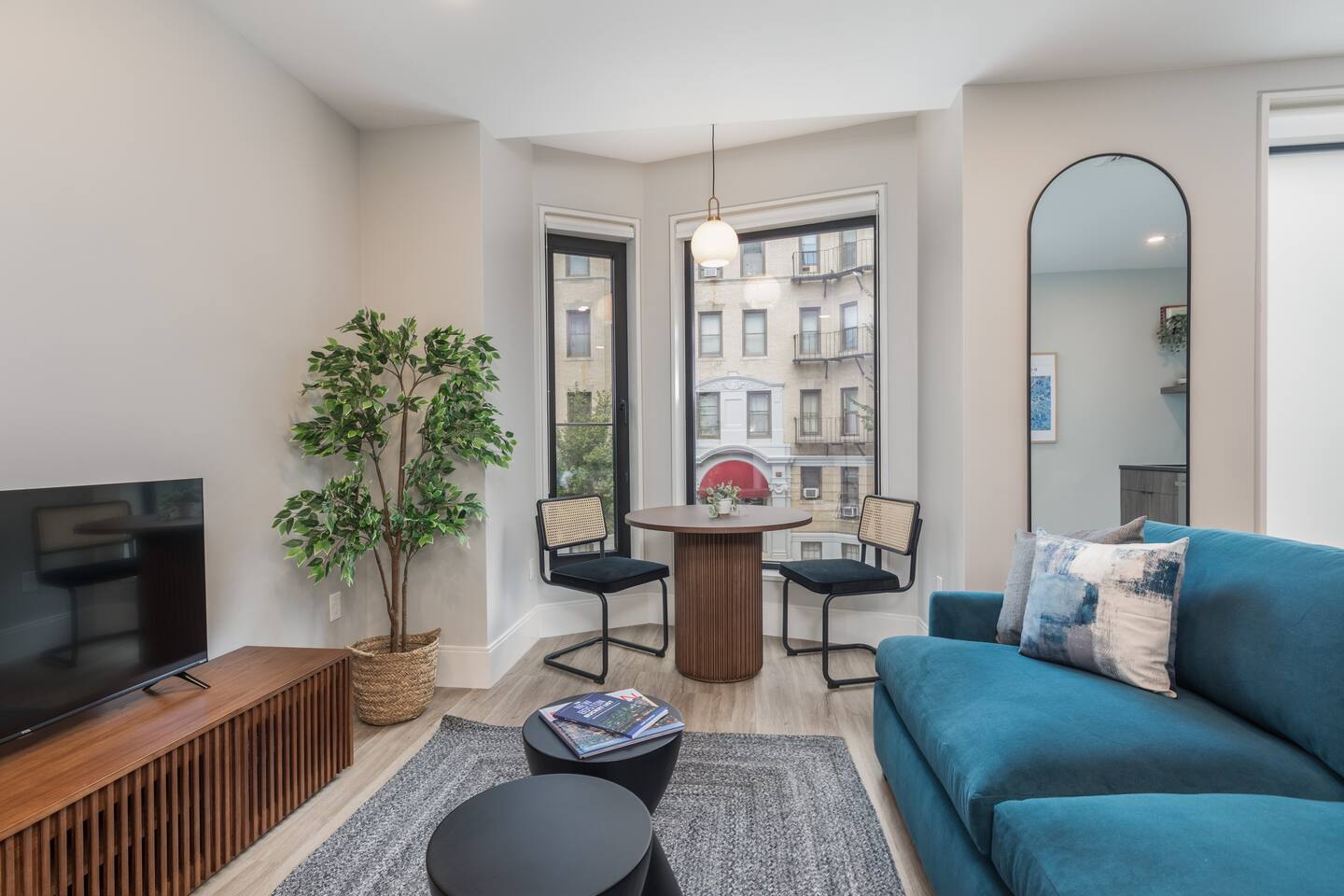 Property thumbnail 2