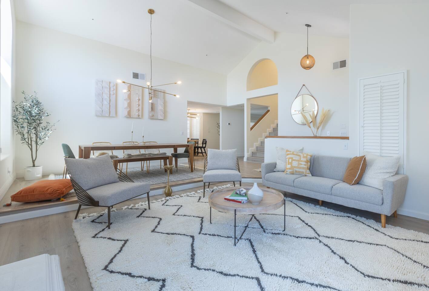 Goode.Homes Hilltop Home w. private pool/spa