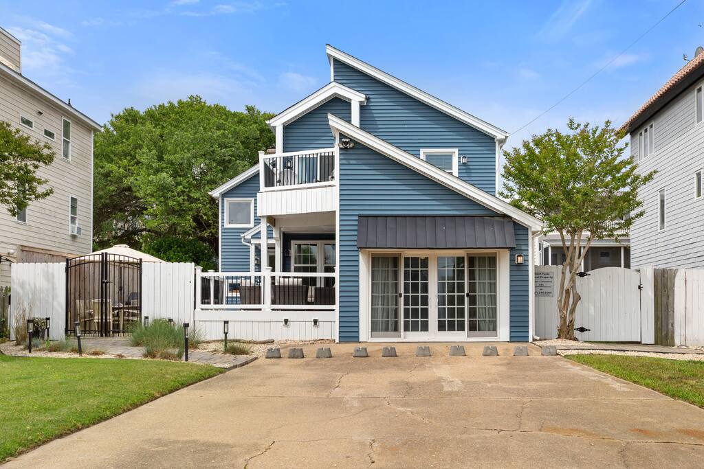 Steps to the Beach | Quiet | Multi-Family | Groups
