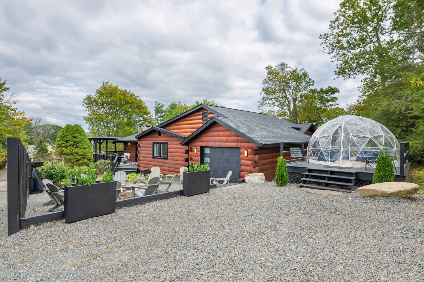 Slopeside Chalet .2mi App Slopes | Hot Tub | Games