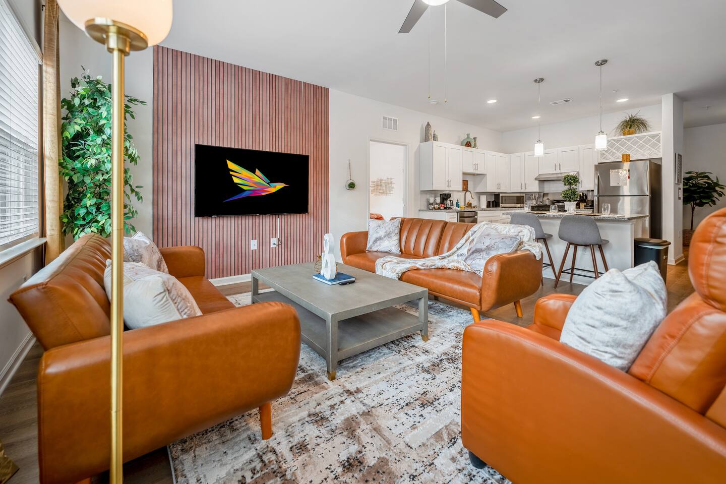 Resort Style 1st Floor • Pool, Gym, Bikes, Grill!