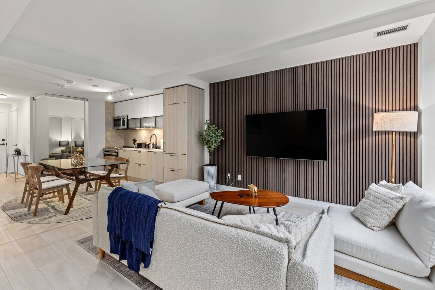 4-Bedroom Townhome in Canary District w/ Parking