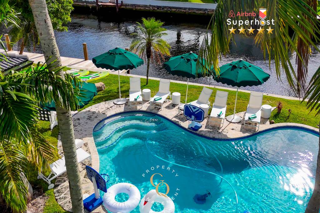 Canalfront Oasis W/ Pool & Sauna