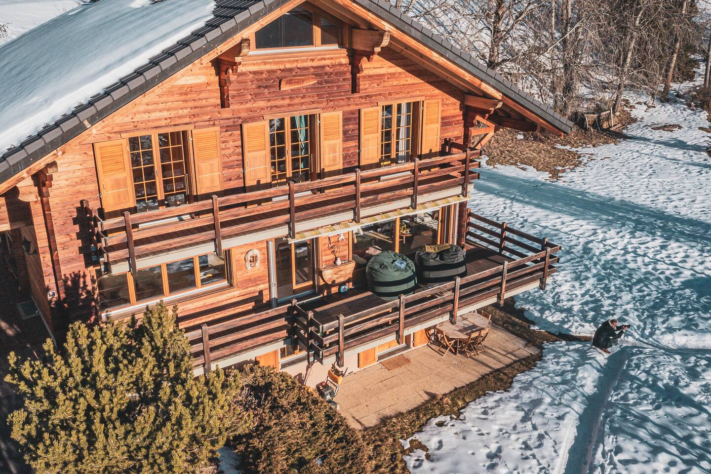 Charming family chalet,beautiful view, big garden