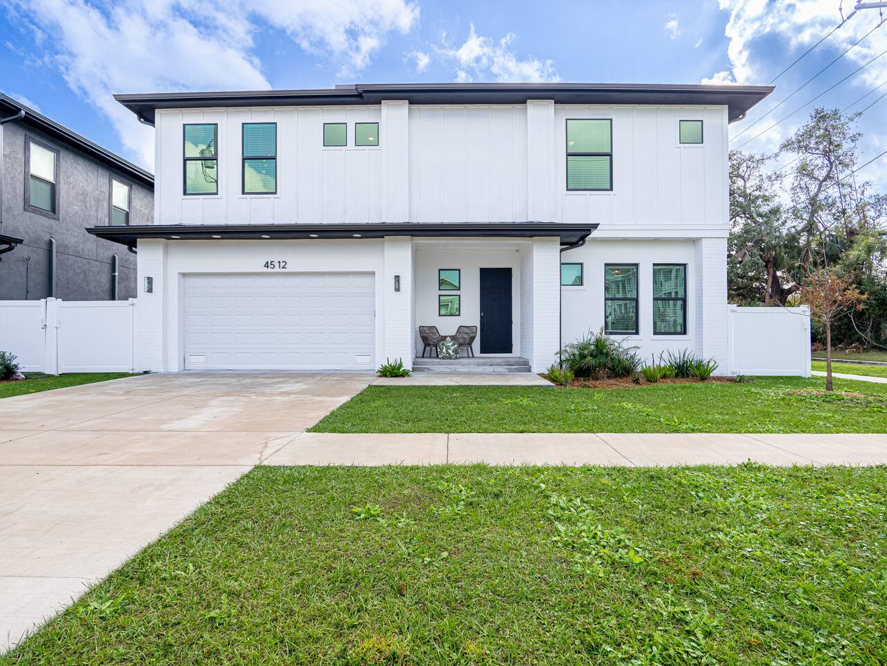 Amazingly Beautiful Elegant Newly Built Tampa Home