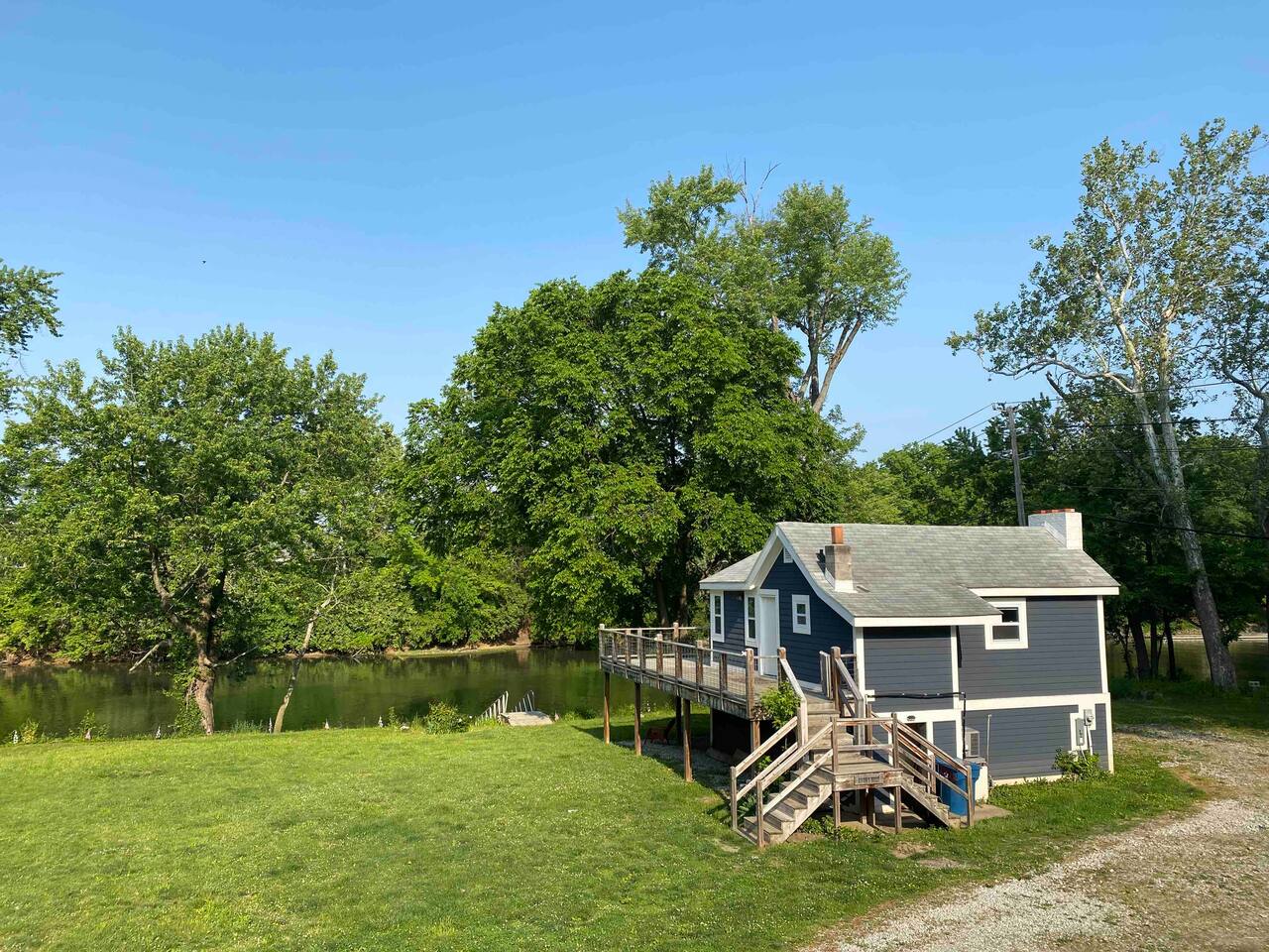 White River Bungalow B