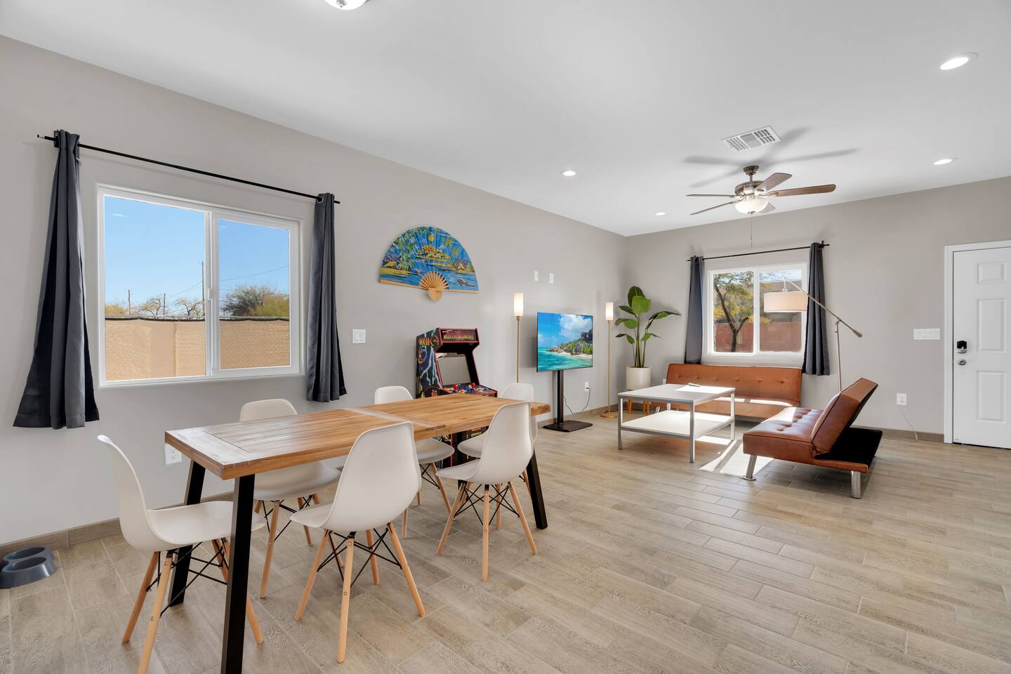 Westside gem l Huge yard | Doggies & RV's welcome!