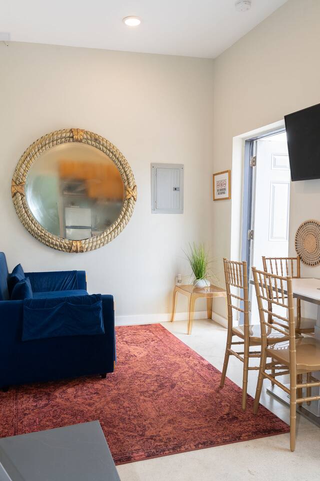 Trendy Brickell 2bd/1bath Free Parking