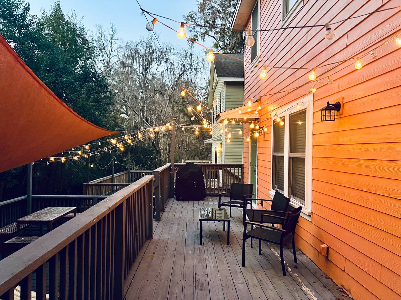 Sunset Oasis | Café Lit Backyard Patio | UF Shands