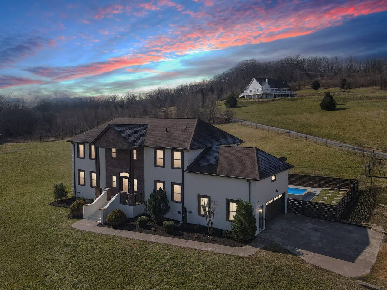 Music City Manor-A Grand Ole Getaway