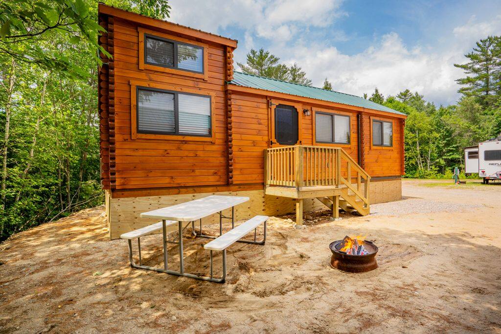 Cozy ski cabin #3, Pool, 3 beds
