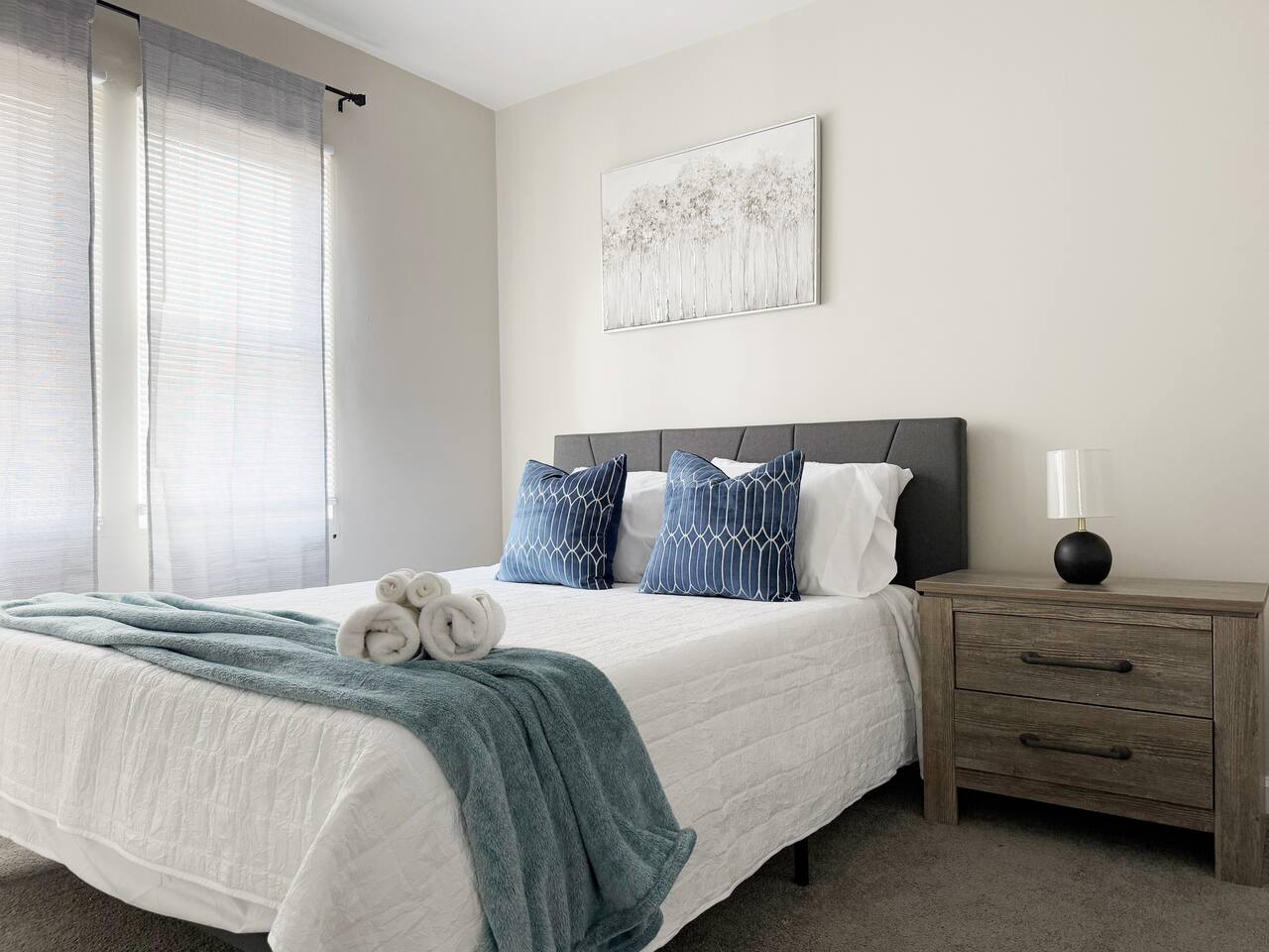 Riverside A3 | QUEEN 1BD/1BA Apt near River