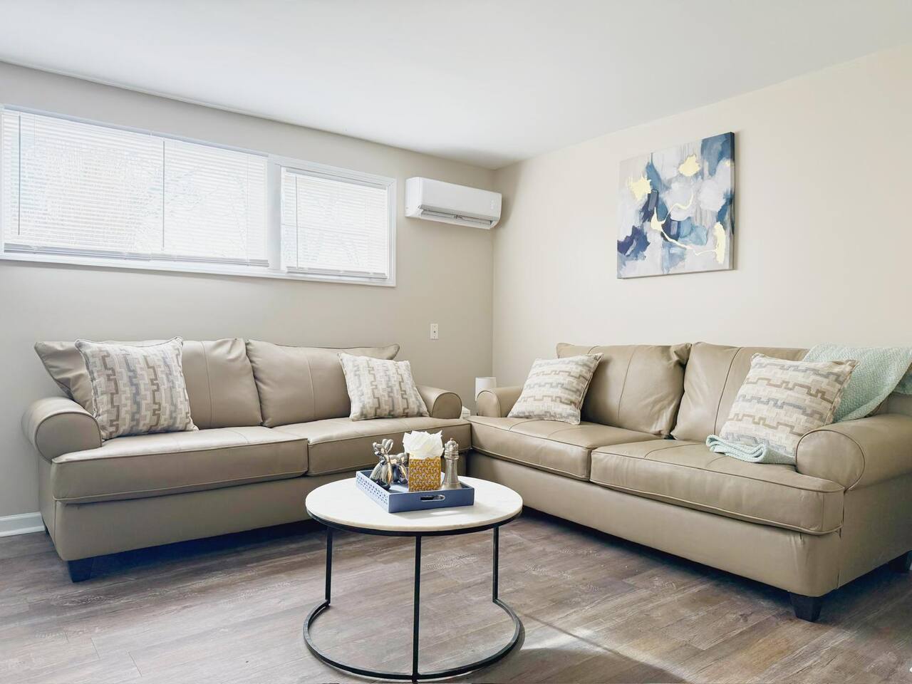 Riverside A1 | QUEEN 2BD/1BA Apt near River photo 5