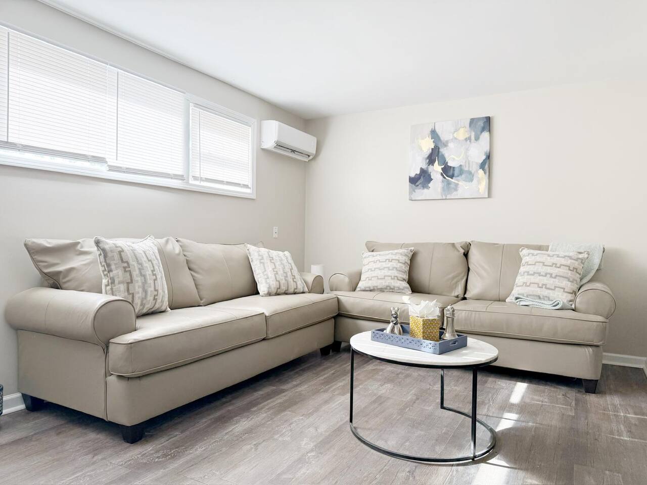 Riverside A1 | QUEEN 2BD/1BA Apt near River photo 4