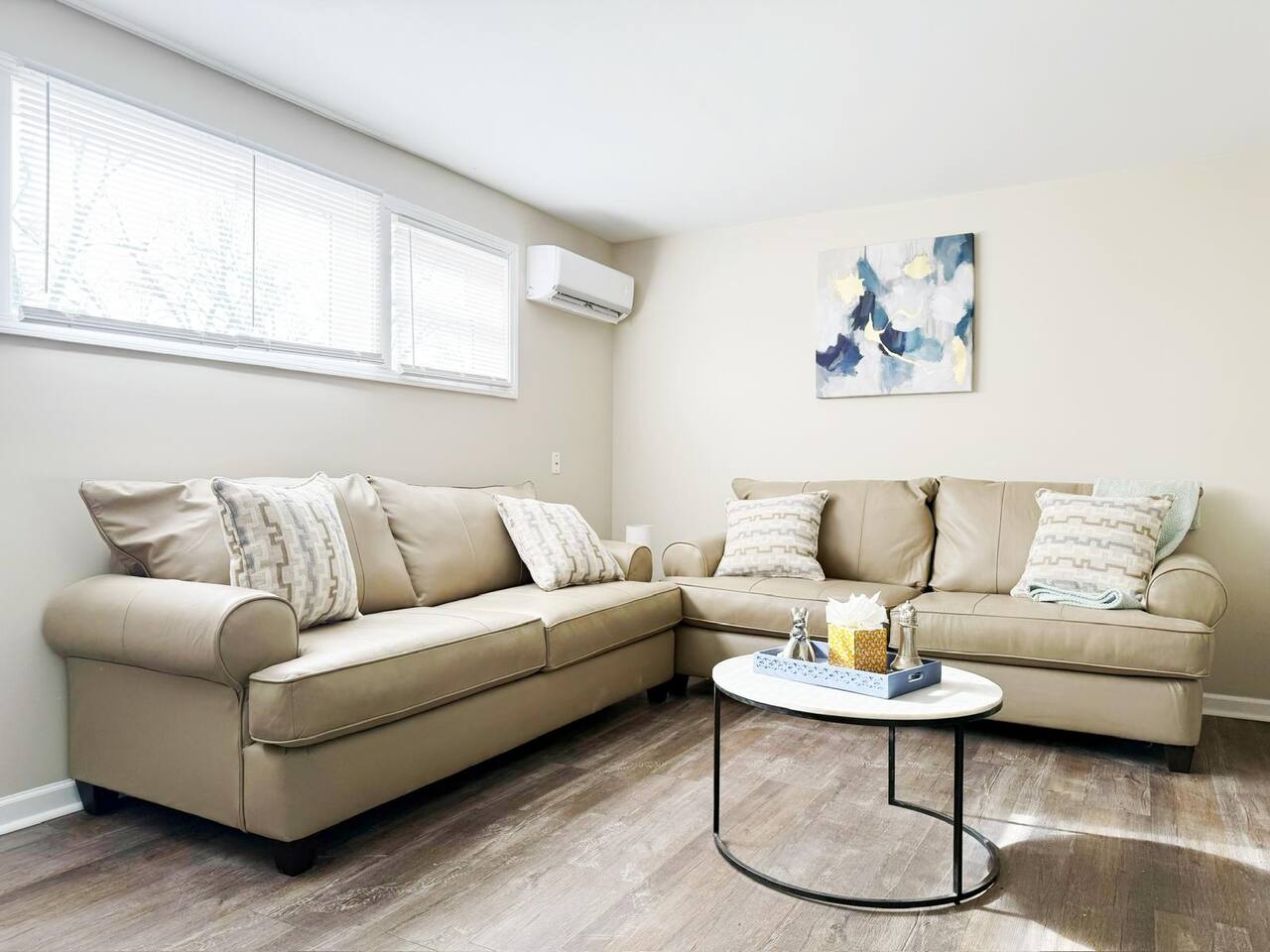 Riverside A1 | QUEEN 2BD/1BA Apt near River