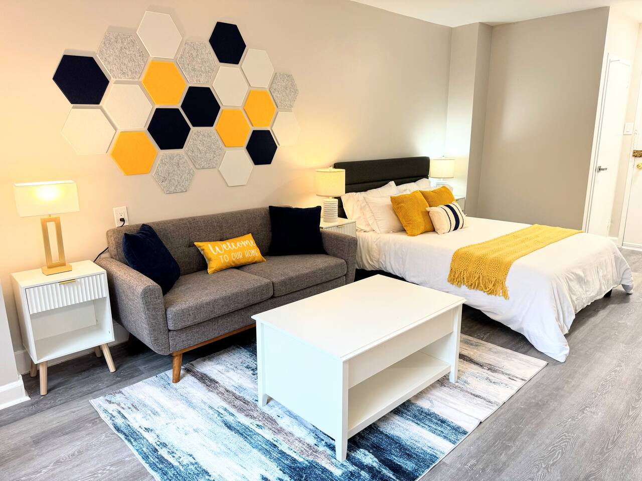 *NEW* Modern, Peaceful Studio w/ Gym, Pool