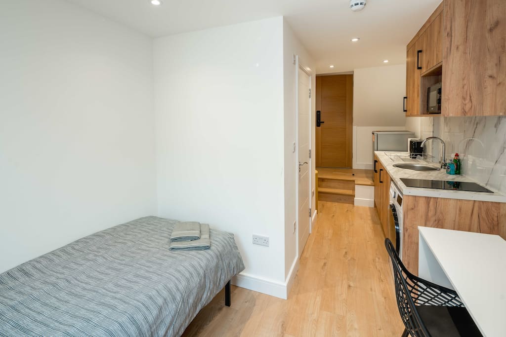 Deluxe Single Studio F3 - Maida Vale!