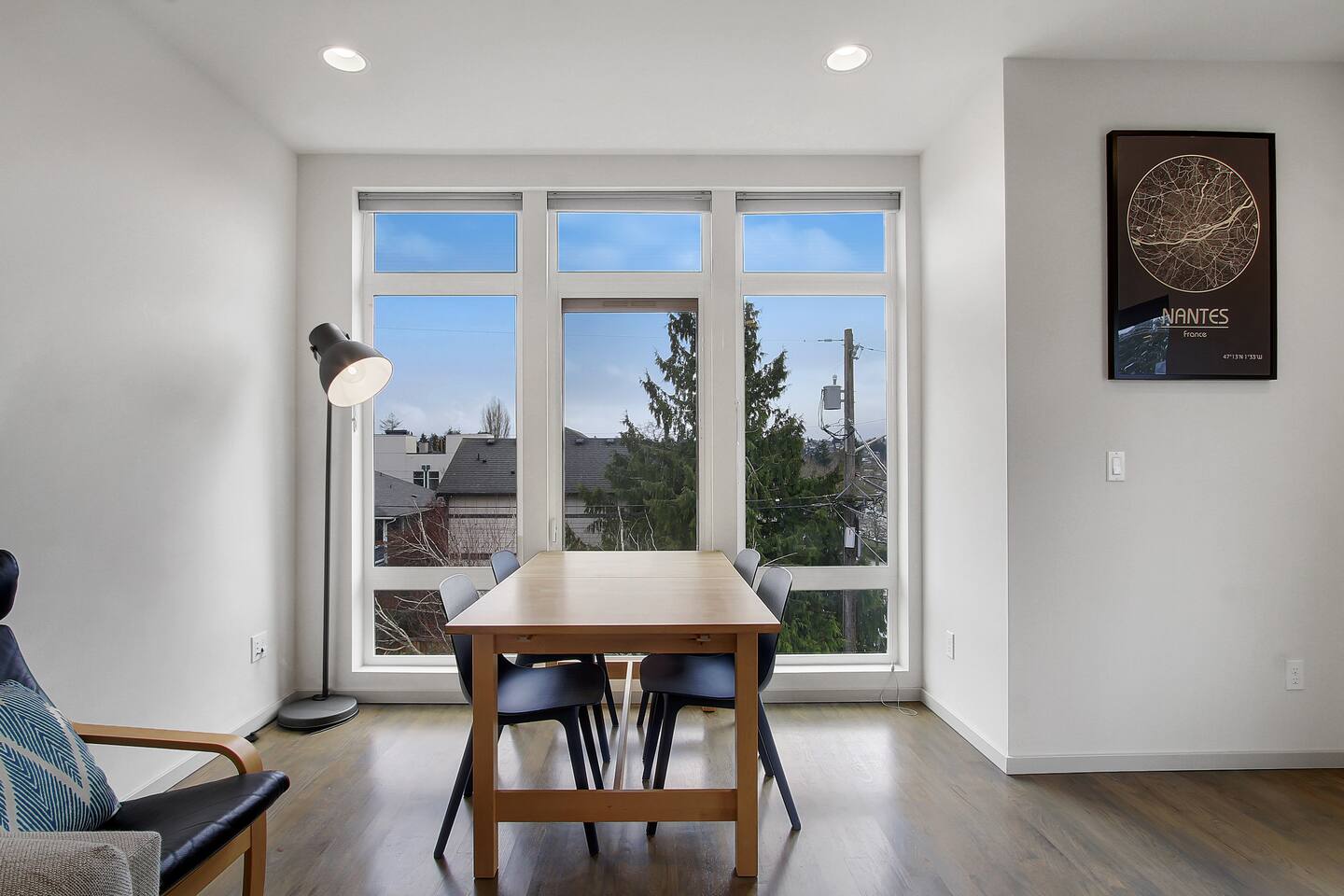 NEW! Modern Ballard Townhome w/ Rooftop + Parking