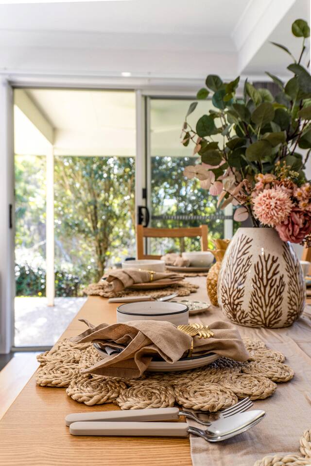 Coomera Comfort - Family Home Great for Play/Work