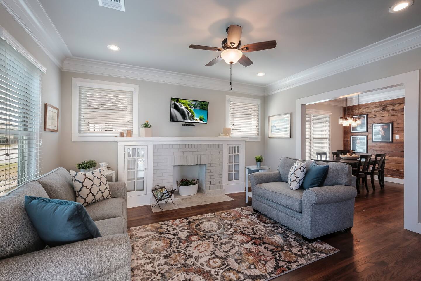 Near Riverwalk/Fast WiFi/AC/Airport 15 Min/Pets