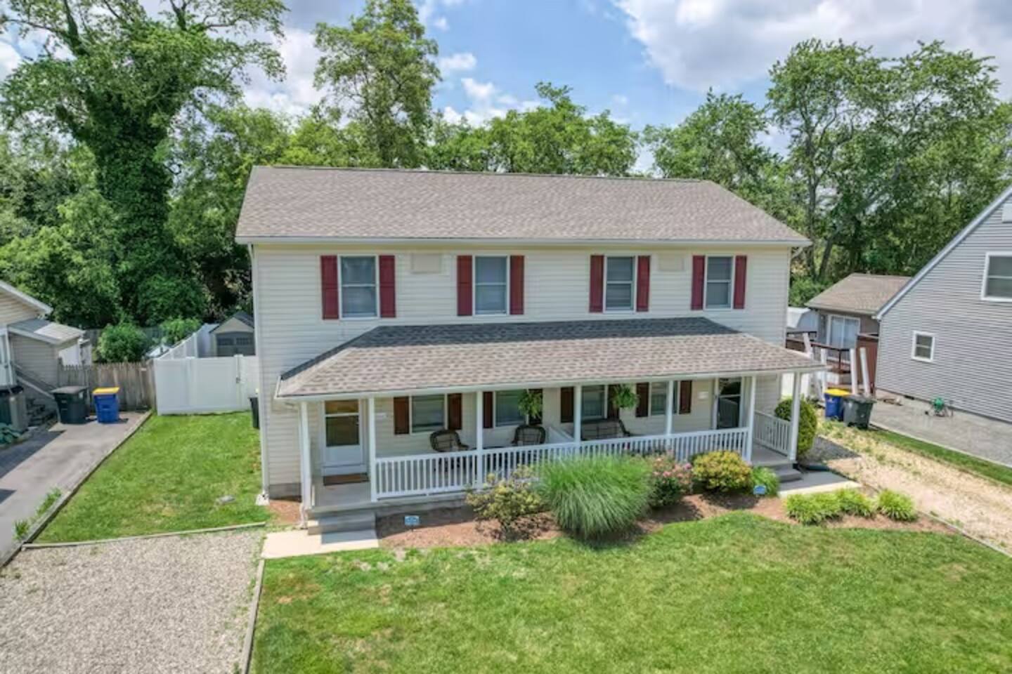 The Beach Plum Retreat - Both Units A & B - Lewes