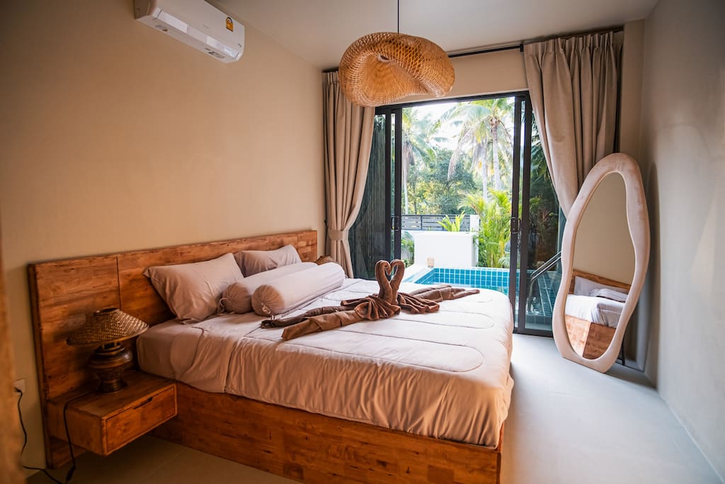 The CUBE Villa. Soft bed, Privat Garden, Salt Pool