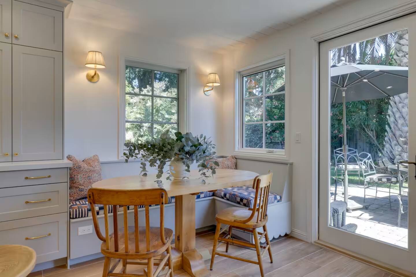 Start your day right—an extra dining table perfect for breakfast and morning coffee.