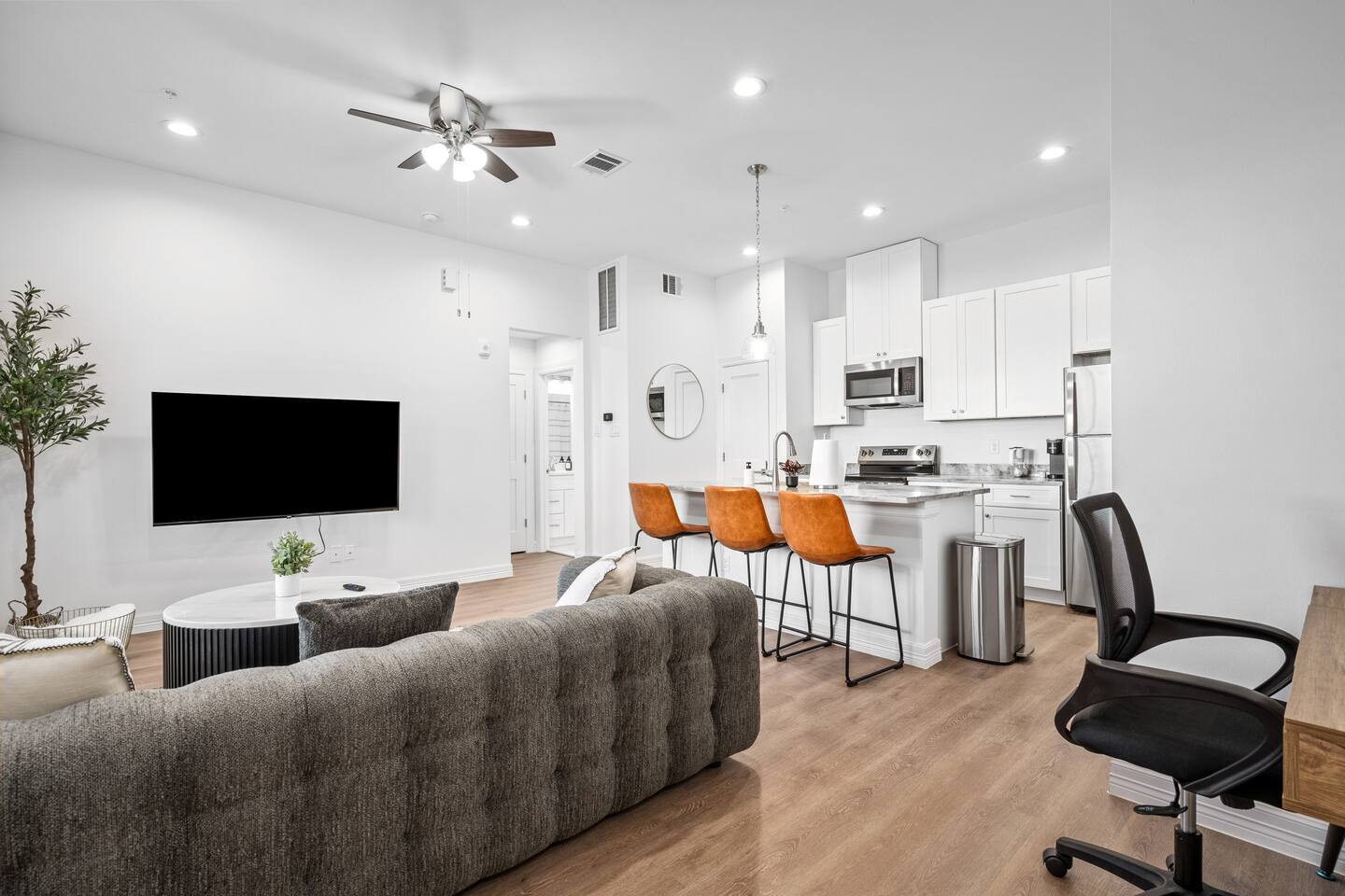New Build: D: 1BR/1BA Modern Condo in Houston