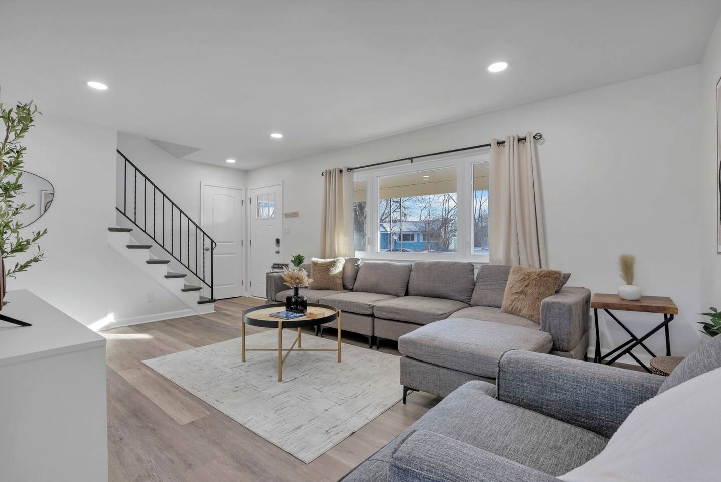 Buckeye Retreat 4 BR 2 Ba