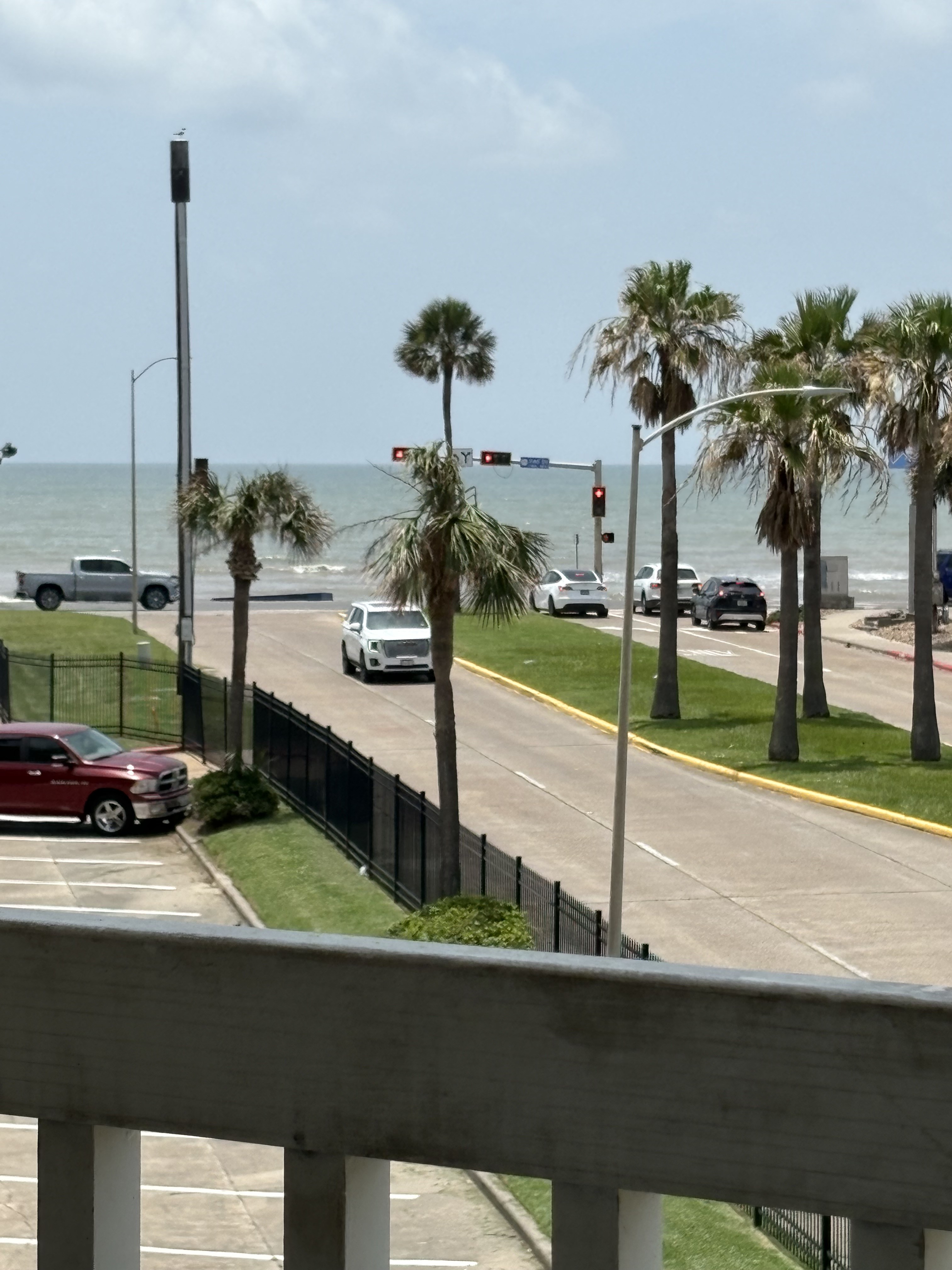 Ocean Views - Heated Pool - Hot Tub - Corner Unit - steps to beach - Shoreline Stays 9229