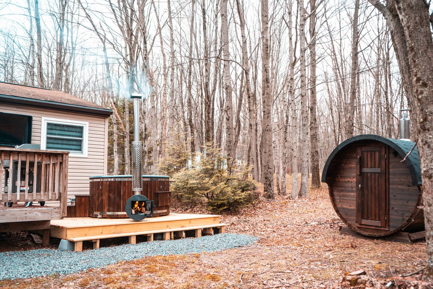 Perfect Pocono Escape Hot Tub Sauna Outdoor TV