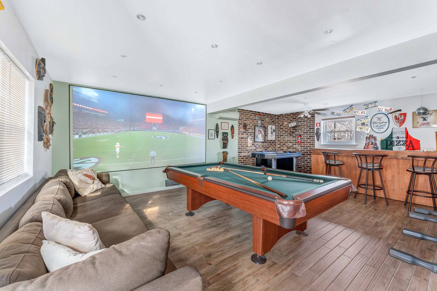 Poconos Mountain Escape w/Hot Tub, Game Room &Pool