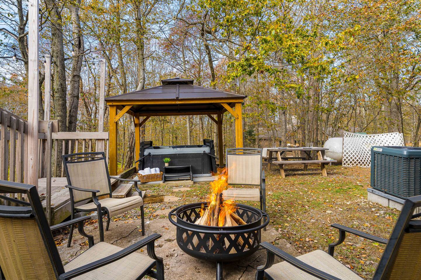 Pocono Retreat W/ Hottub/Games/Camelback/Kalahari