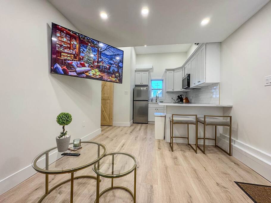 Cozy Long Island 1BD Apartment near the beaches