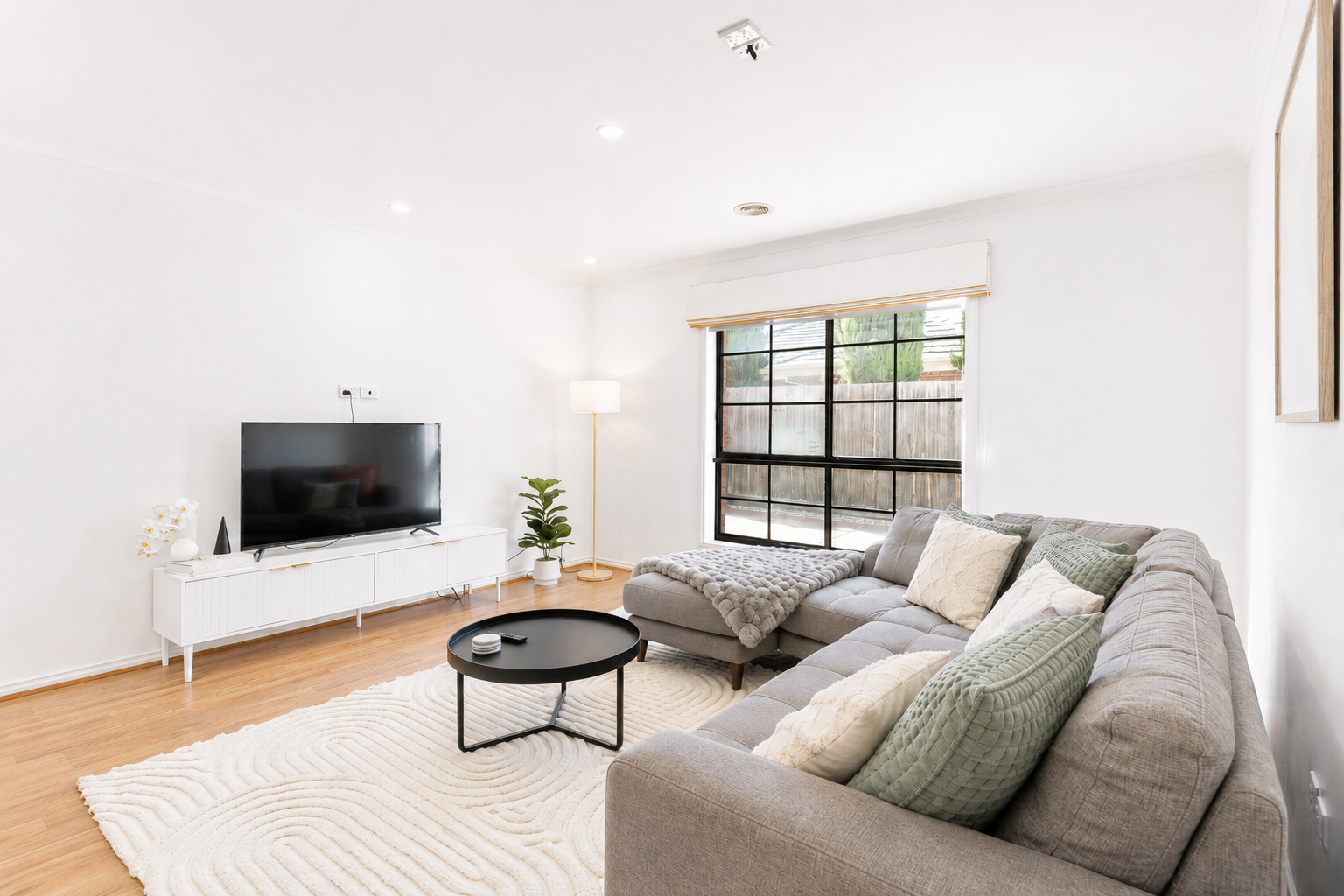 Tullamarine Landing by Ready Set Stay