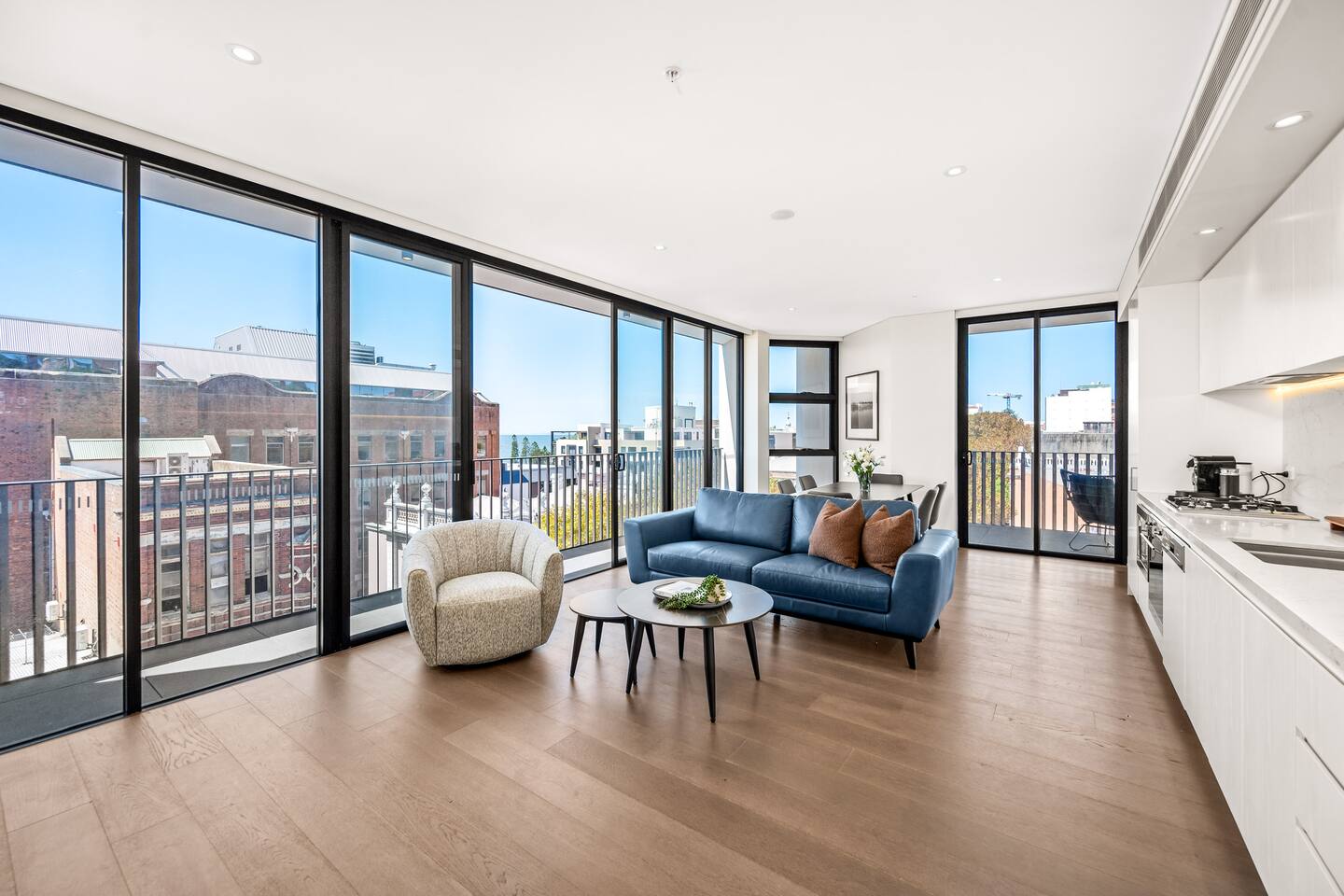 Quay - Harbour Views - Walk Everywhere - Parking