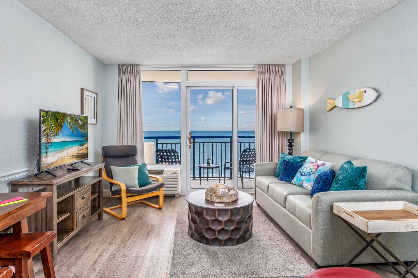 Boardwalk 7th floor, oceanfront, indoor pool!