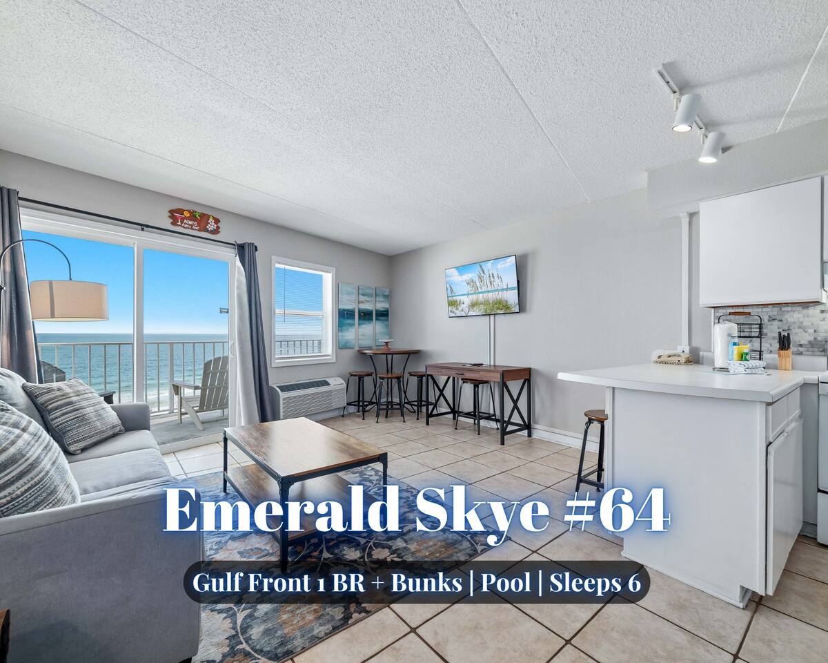Beachfront 1BR+Bunks*Stunning Gulf Views*Pool*Gym