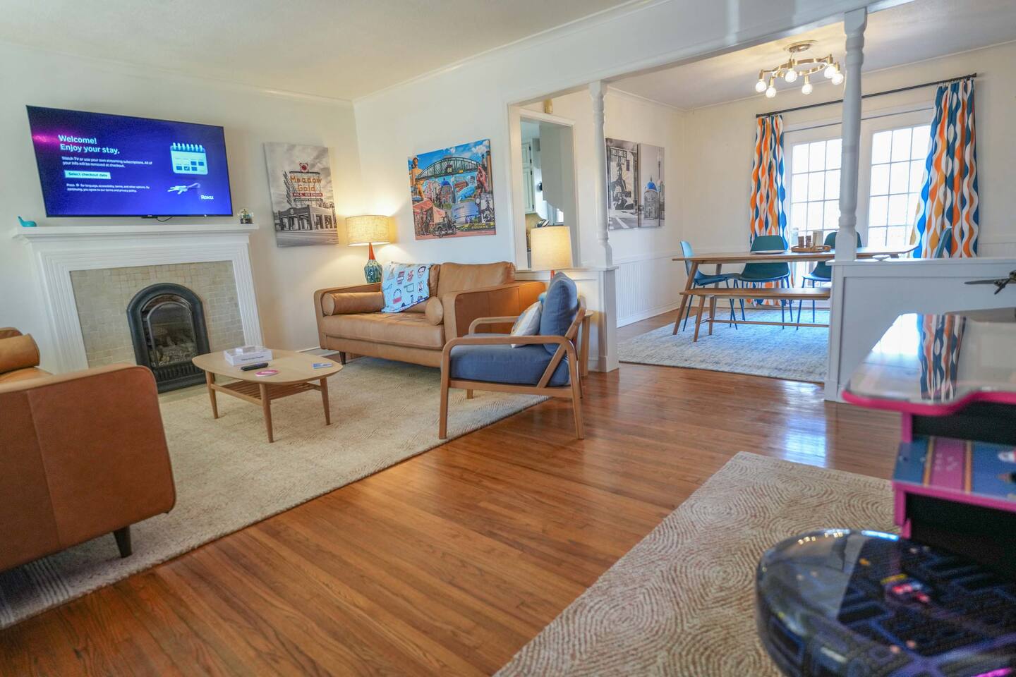 Susie's Landing: Privacy and Luxury near Expo