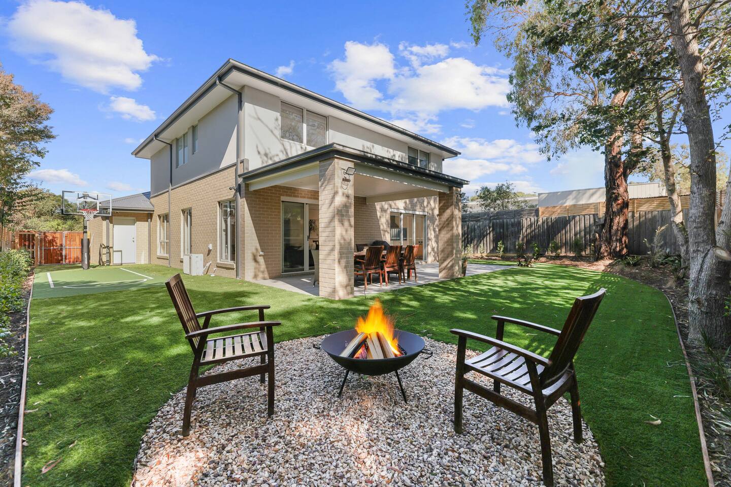 Raywood Coastal Retreat by Ready Set Stay