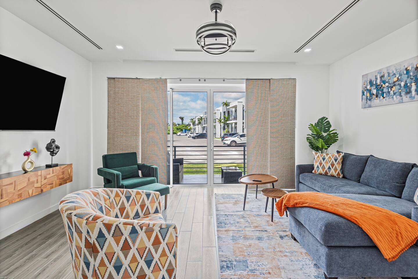 Château Yael | Modern Villa Near Local Attractions