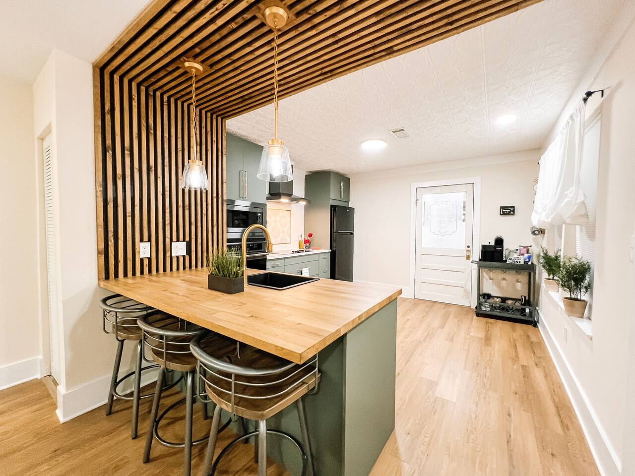 NEW! Downtown Vintage 1940s Bungalow-Pet-Friendly!