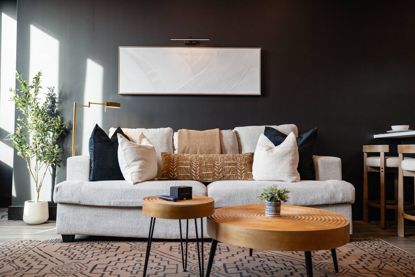 Interlude at NoirViews