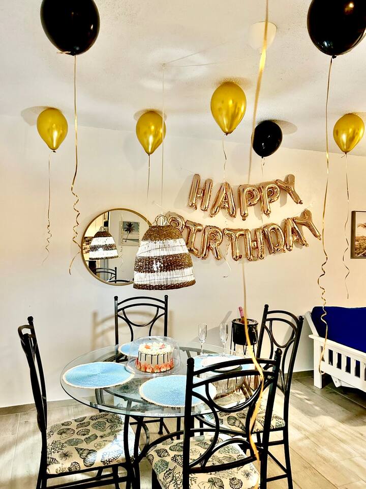 Beachfront Wave at Isla Verde